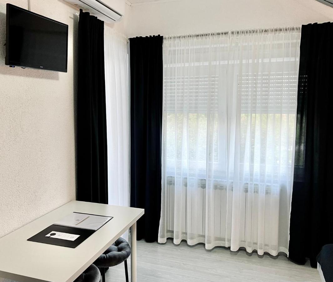 Rooms Mirabella Rakovica Luaran gambar